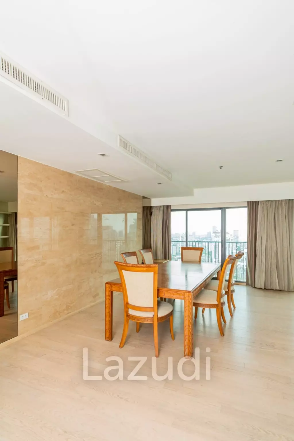 3 Bedroom 3 Bathroom 182.76 Sq.m Noble Remix