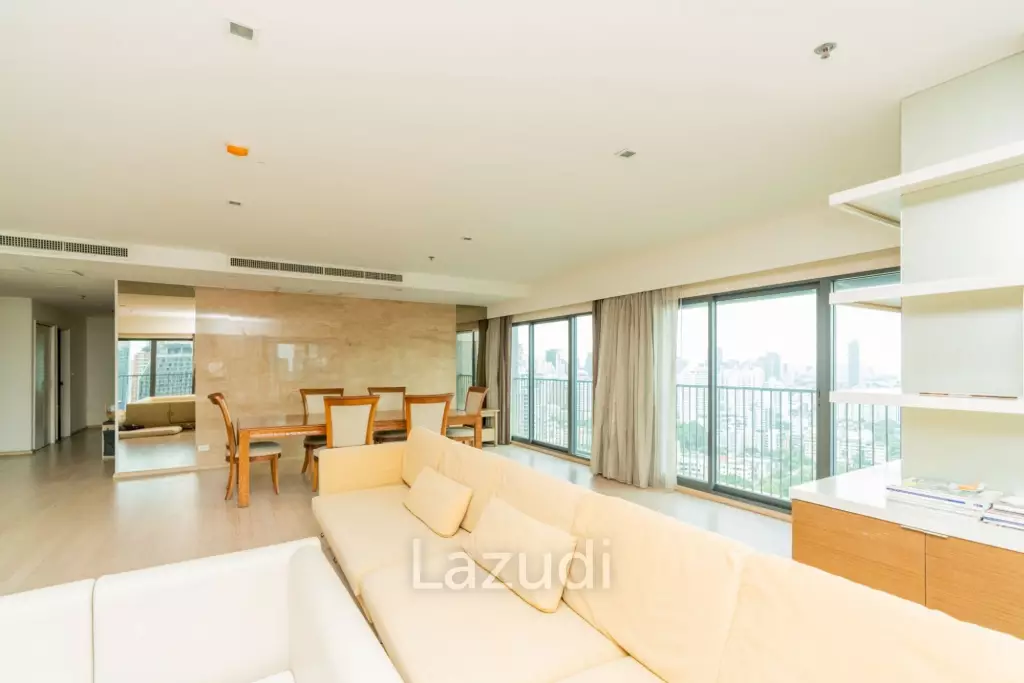 3 Bedroom 3 Bathroom 182.76 Sq.m Noble Remix