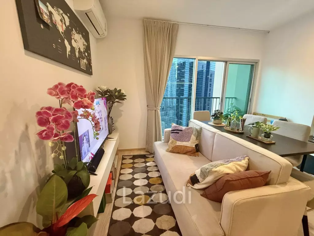 2 Bed 2 Bath 53 SQ.M Noble Revolve Ratchada 2