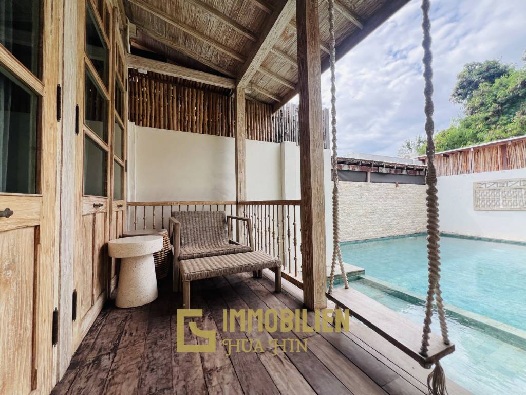 Pool Villa im Bali-Stil nur 150 Meter vom Strand entfernt