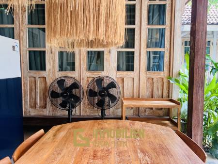 Pool Villa im Bali-Stil nur 150 Meter vom Strand entfernt