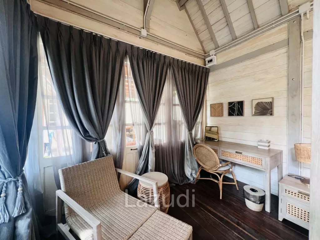 Luxurious Bali  3-Bedroom Villa Near the beach