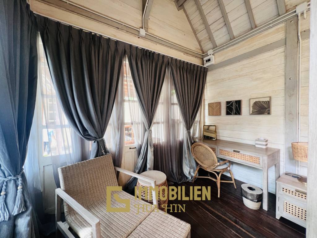 Pool Villa im Bali-Stil nur 150 Meter vom Strand entfernt