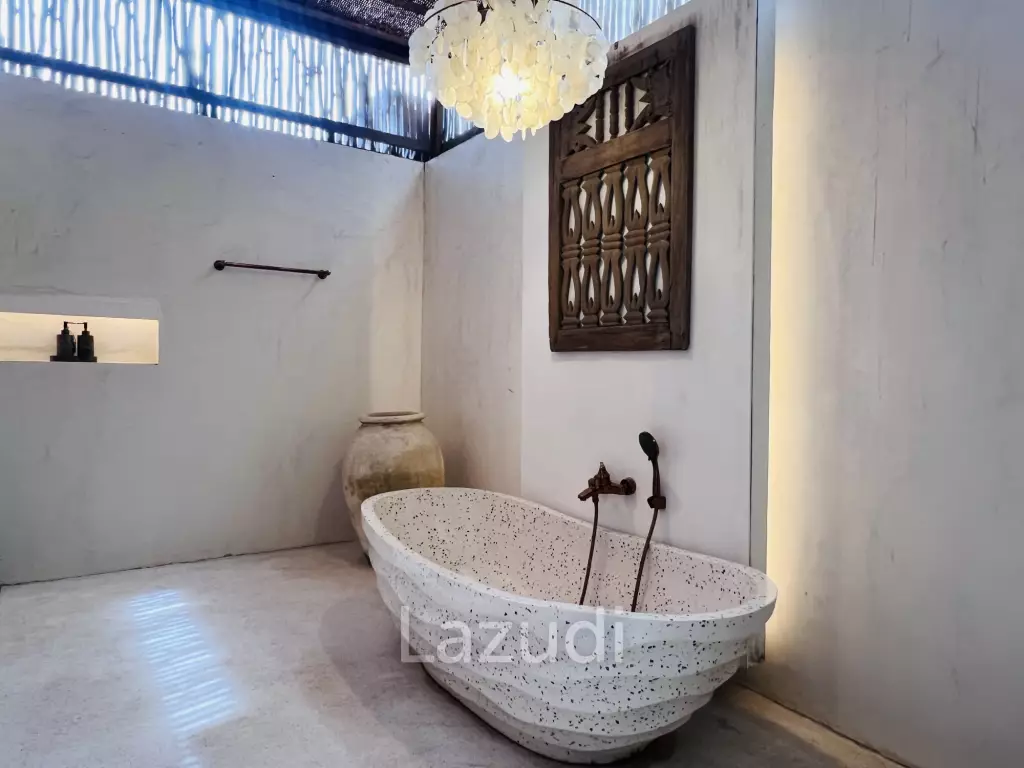 Luxurious Bali  3-Bedroom Villa Near the beach