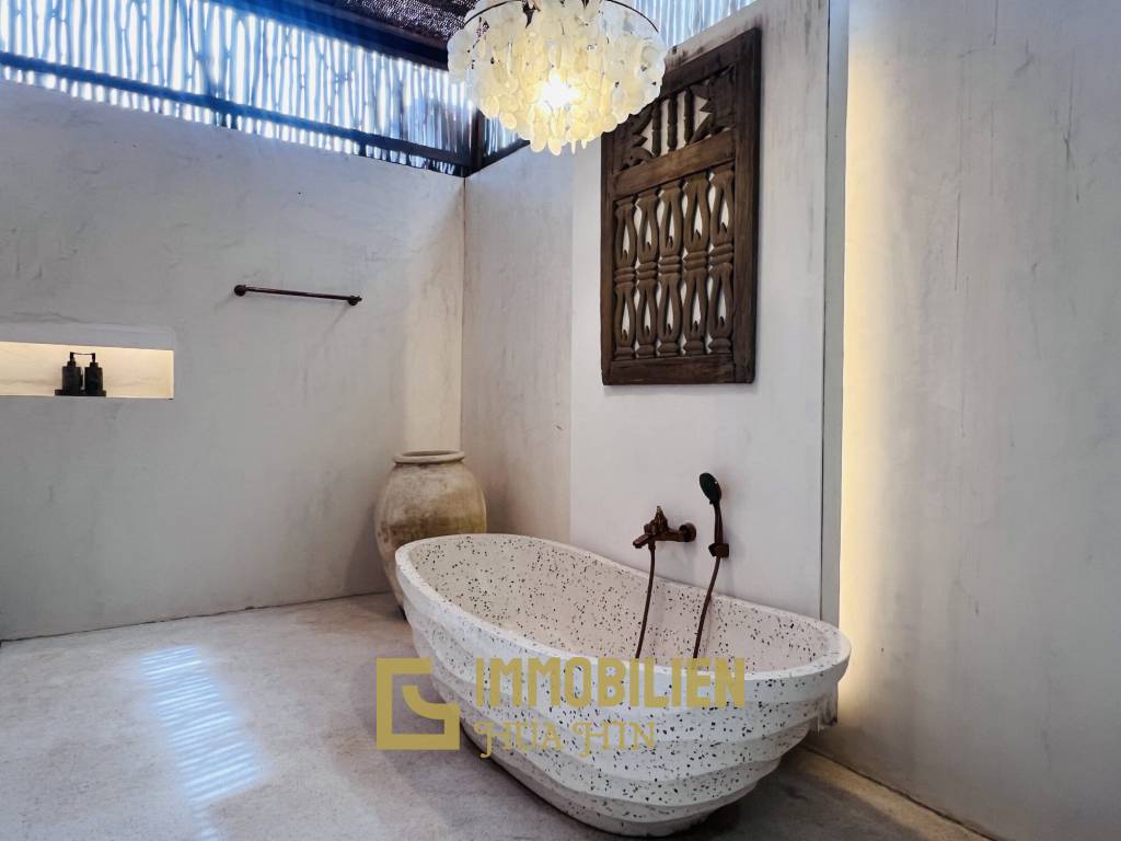 Pool Villa im Bali-Stil nur 150 Meter vom Strand entfernt