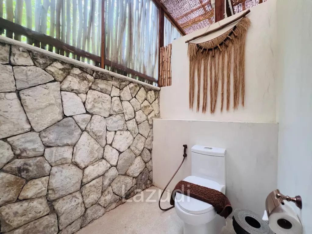 Luxurious Bali  3-Bedroom Villa Near the beach