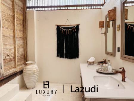 Luxurious Bali  3-Bedroom Villa Near the beach