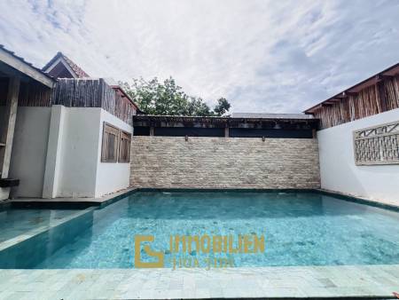 Pool Villa im Bali-Stil nur 150 Meter vom Strand entfernt