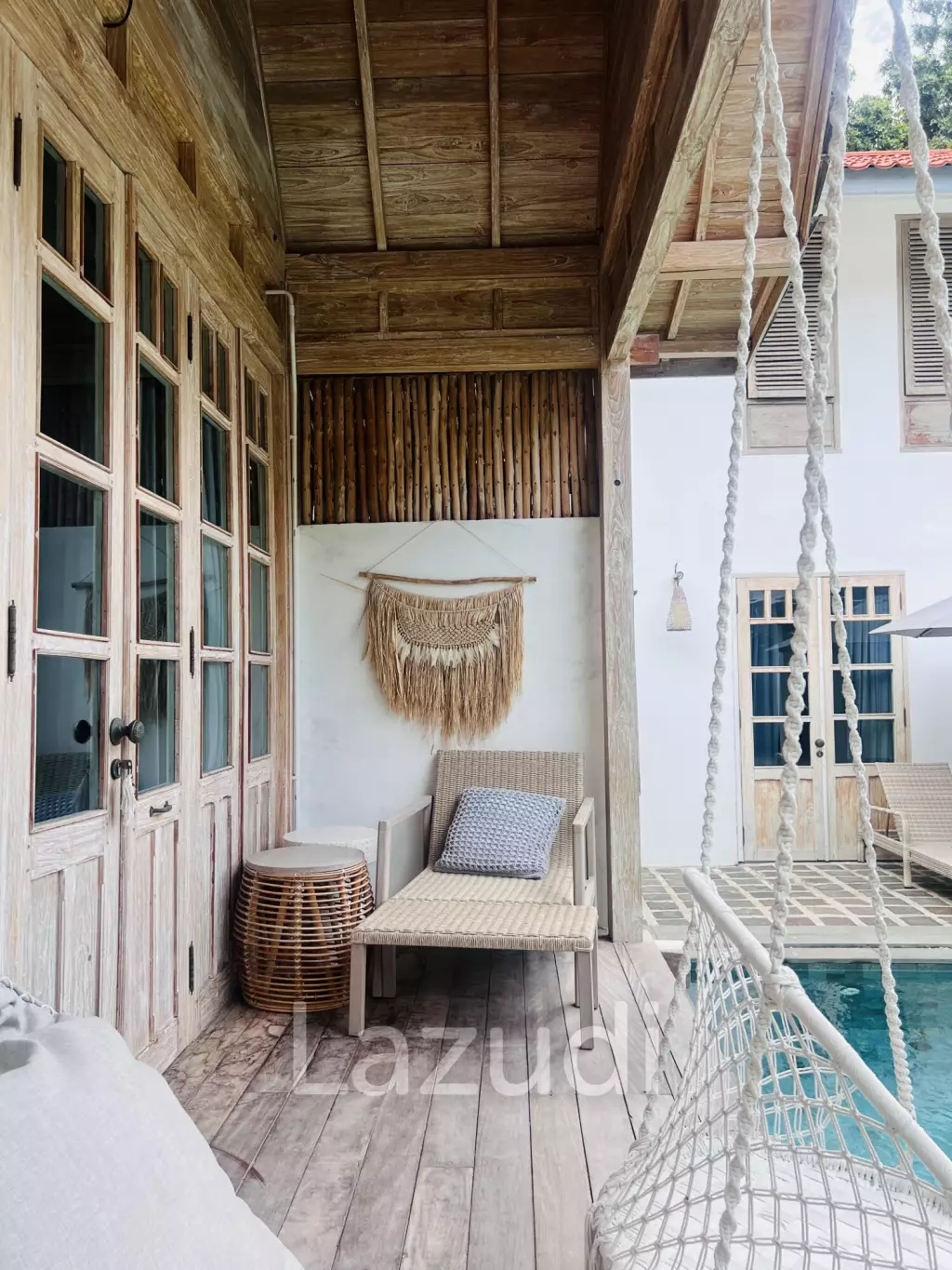 Luxurious 5-Bed Bali Villla Close to the beach