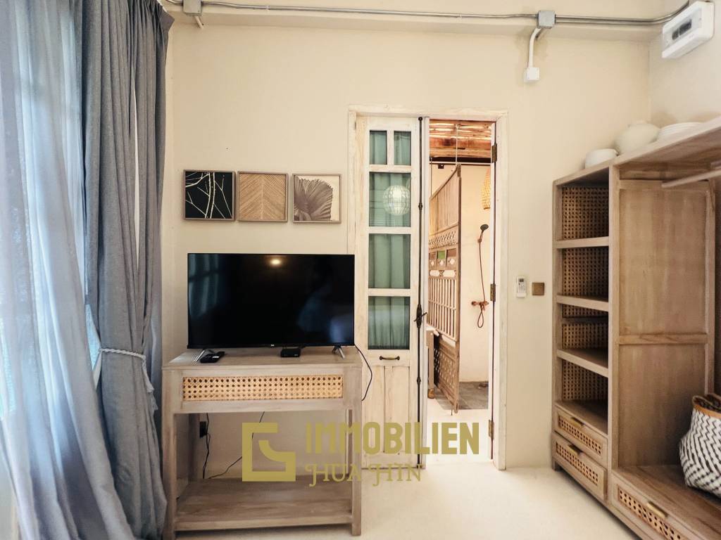 Private Pool Villa mit 5 Schlafzimmern in Strandnähe im Balinesischen Stil