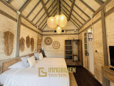 Private Pool Villa mit 5 Schlafzimmern in Strandnähe im Balinesischen Stil