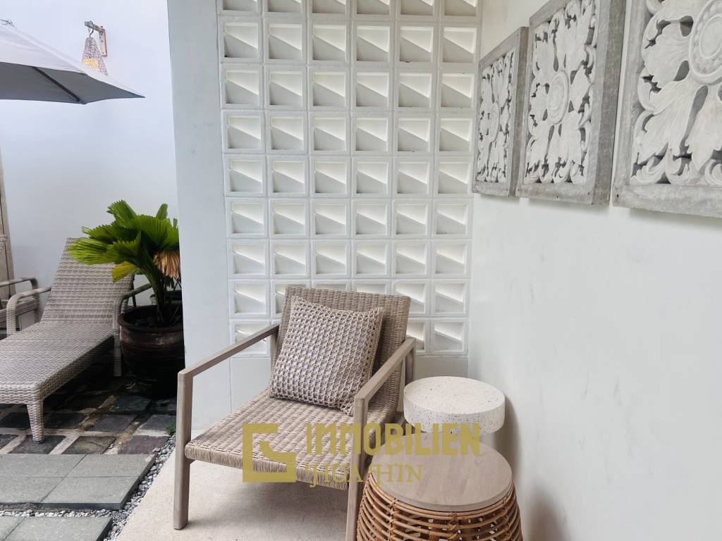 Private Pool Villa mit 5 Schlafzimmern in Strandnähe im Balinesischen Stil