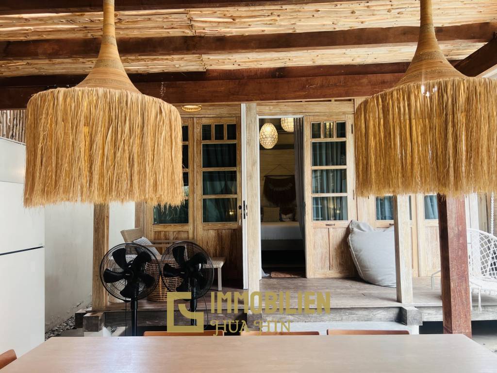 Private Pool Villa mit 5 Schlafzimmern in Strandnähe im Balinesischen Stil