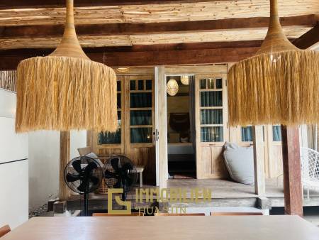 Private Pool Villa mit 5 Schlafzimmern in Strandnähe im Balinesischen Stil