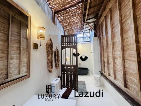 Luxurious 5-Bed Bali Villla Close to the beach