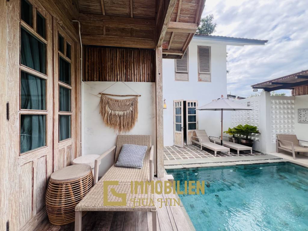 Private Pool Villa mit 5 Schlafzimmern in Strandnähe im Balinesischen Stil