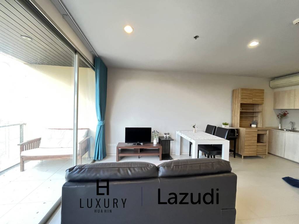 Luxuriöse 1-Zimmer-Eigentumswohnung mit Meerblick zu vermieten