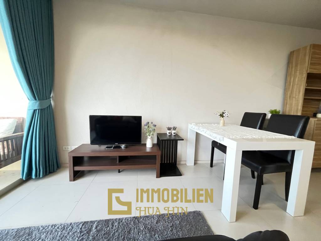 Luxuriöse 1-Zimmer-Eigentumswohnung mit Meerblick zu vermieten