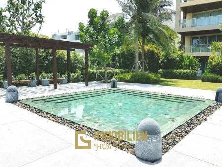 Luxuriöse 1-Zimmer-Eigentumswohnung mit Meerblick zu vermieten