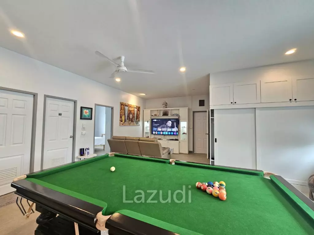 Elegant 5 Bed Pool Villa in Hua Hin North