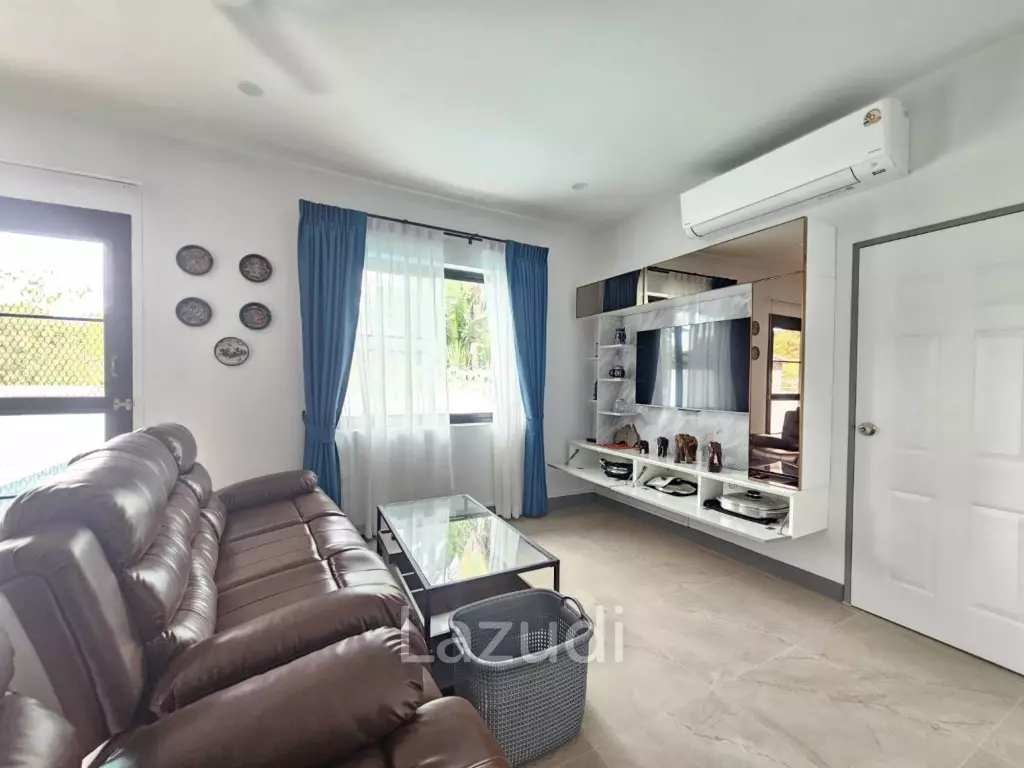 Elegant 5 Bed Pool Villa in Hua Hin North