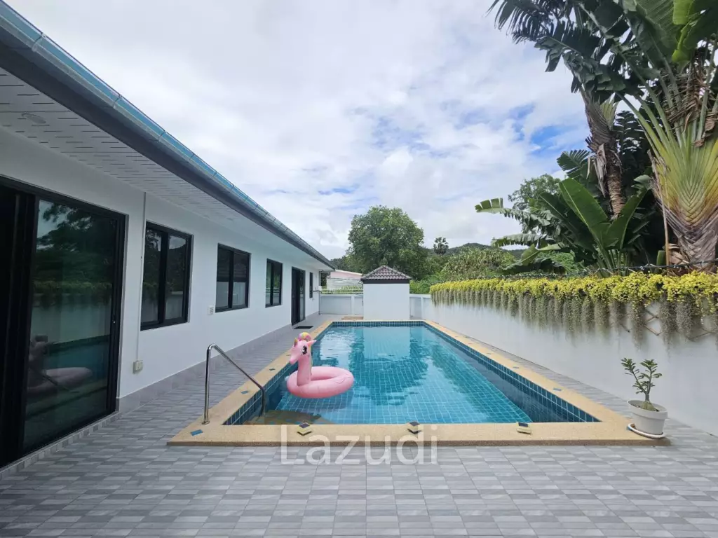 Elegant 5 Bed Pool Villa in Hua Hin North