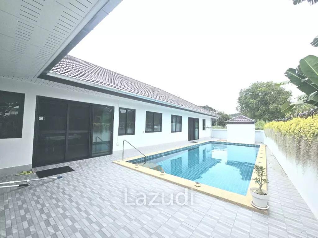 Elegant 5 Bed Pool Villa in Hua Hin North
