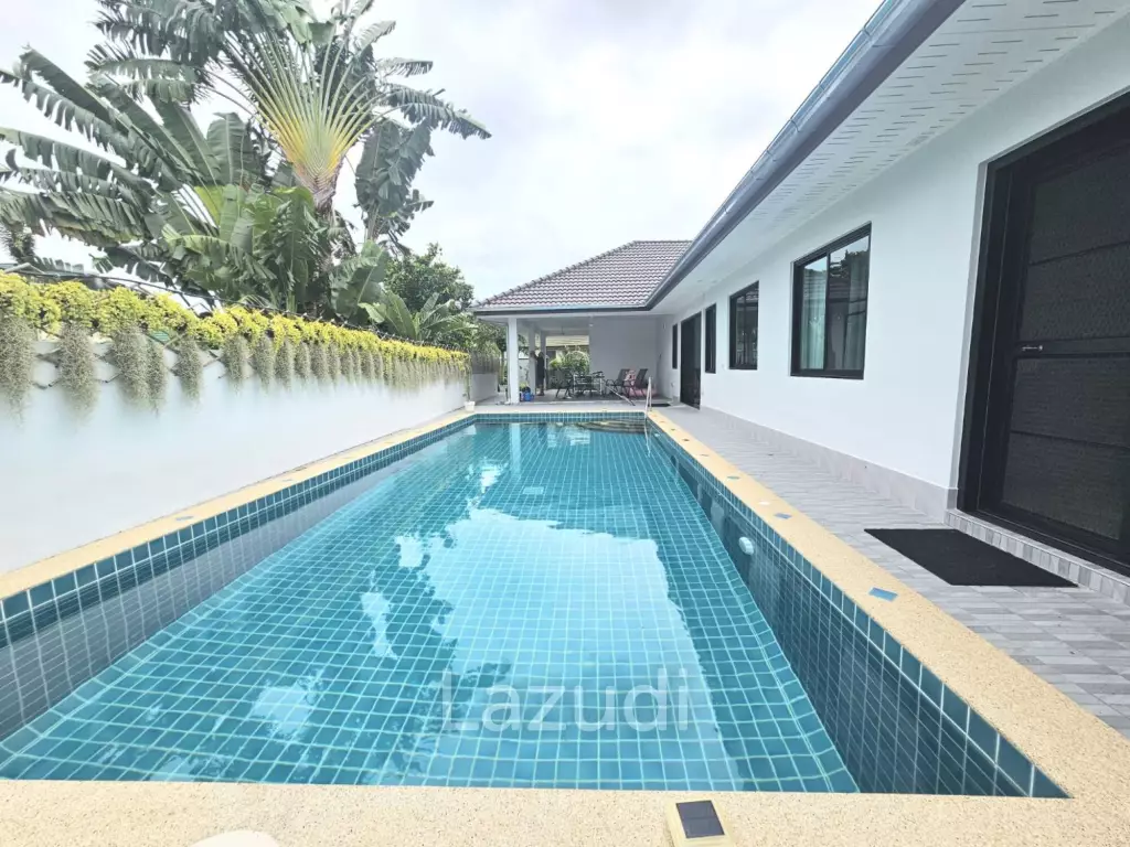 Elegant 5 Bed Pool Villa in Hua Hin North