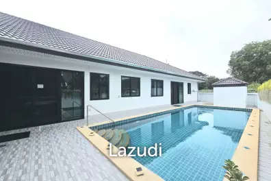 Elegant 5 Bed Pool Villa in Hua Hin North
