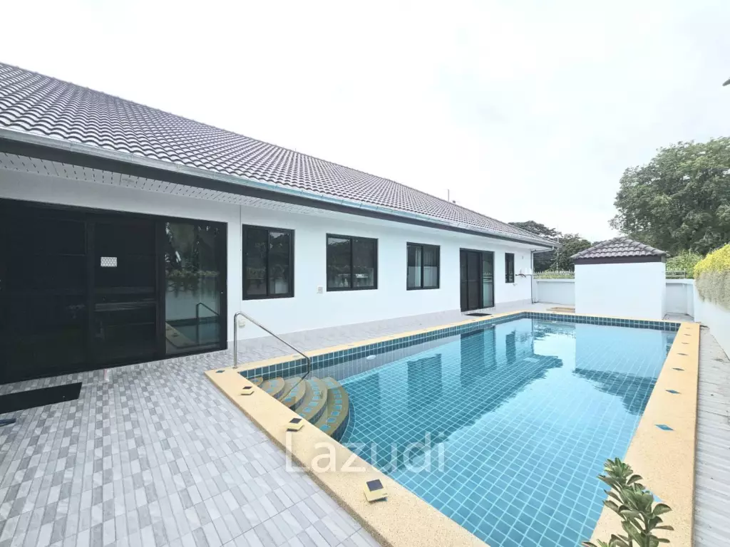 Elegant 5 Bed Pool Villa in Hua Hin North