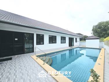 Elegant 5 Bed Pool Villa in Hua Hin North