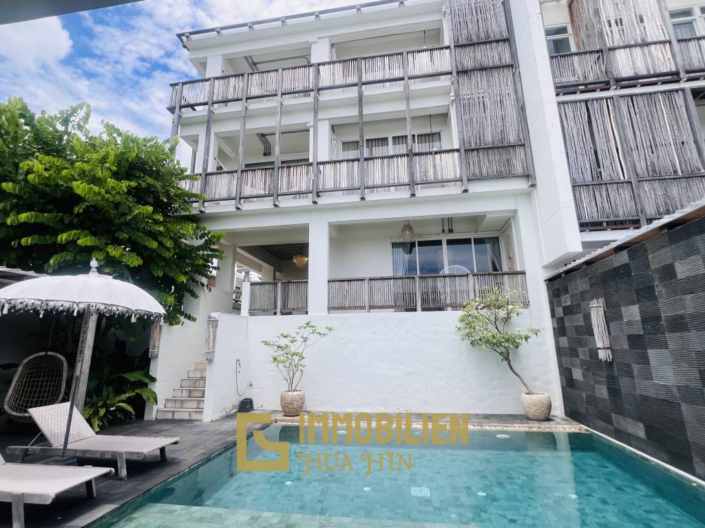 วิลล่าสไตล์บาหลี สระว่ายน้ำส่วนตัว เขาตะเกียบ ใกล้ทะเล