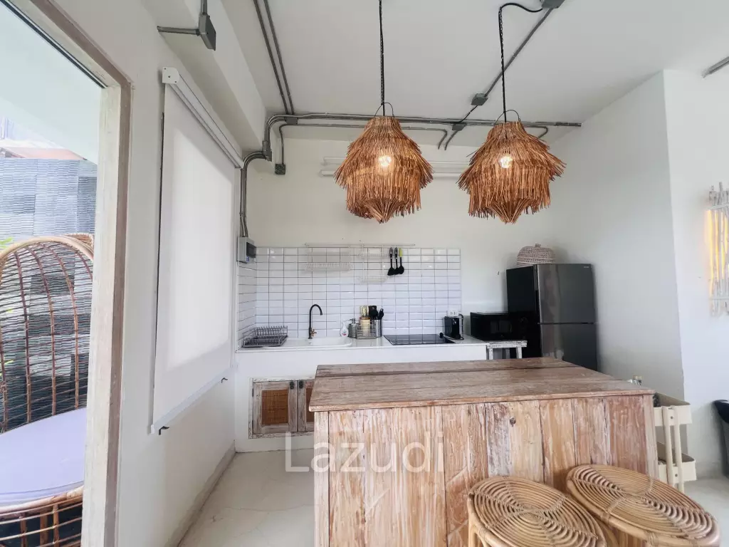 Luxurious Three-Story Villa with Pool in Hua Hin