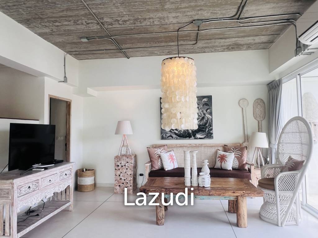 Luxurious Three-Story Villa with Pool in Hua Hin