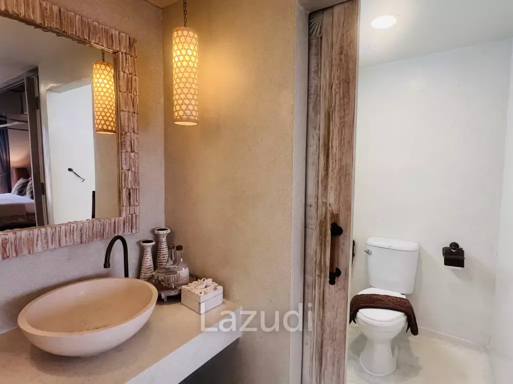 Luxurious Three-Story Villa with Pool in Hua Hin