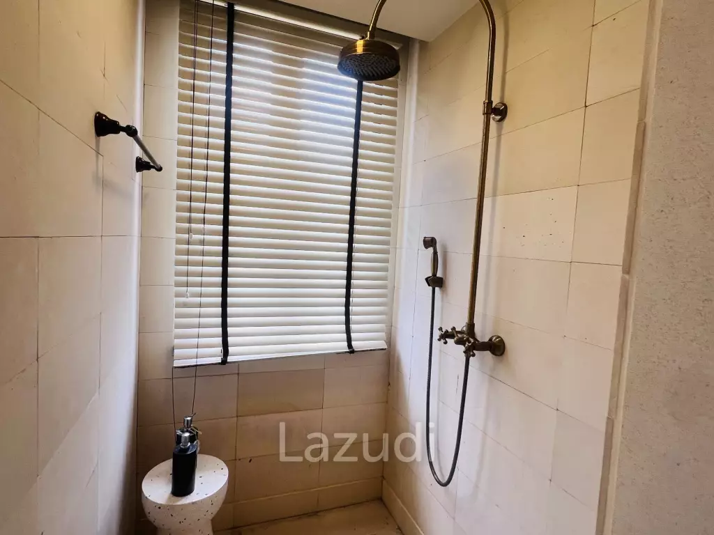 Luxurious Three-Story Villa with Pool in Hua Hin