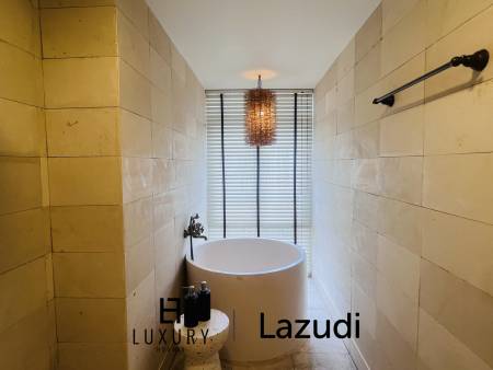 Luxurious Three-Story Villa with Pool in Hua Hin