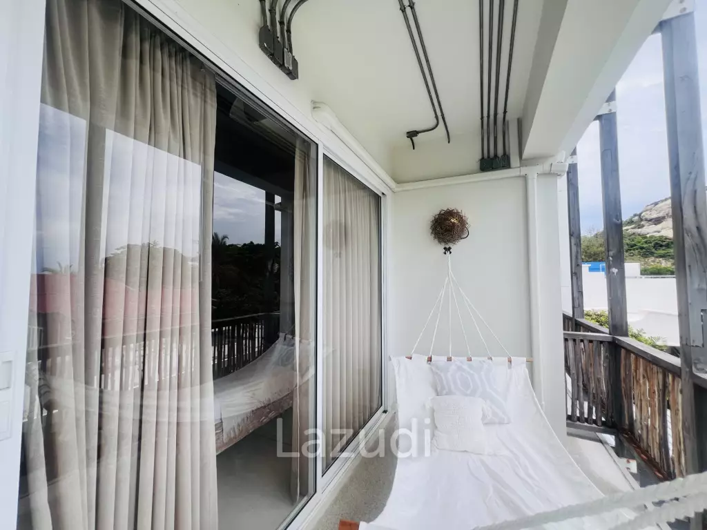 Luxurious Three-Story Villa with Pool in Hua Hin