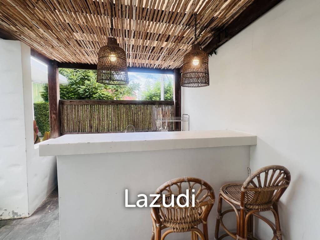 Luxurious Three-Story Villa with Pool in Hua Hin