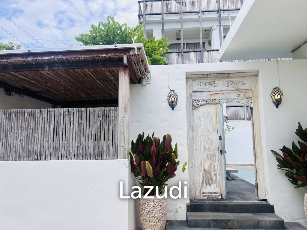 Luxurious Three-Story Villa with Pool in Hua Hin