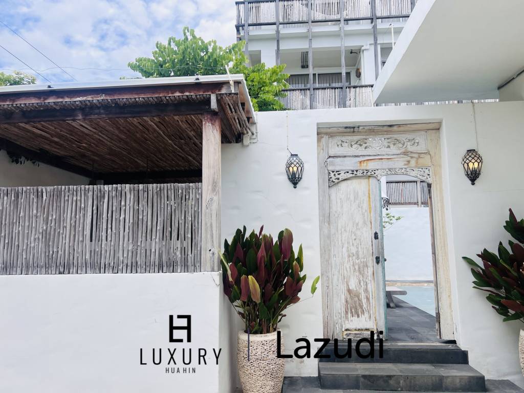 Luxurious Three-Story Villa with Pool in Hua Hin