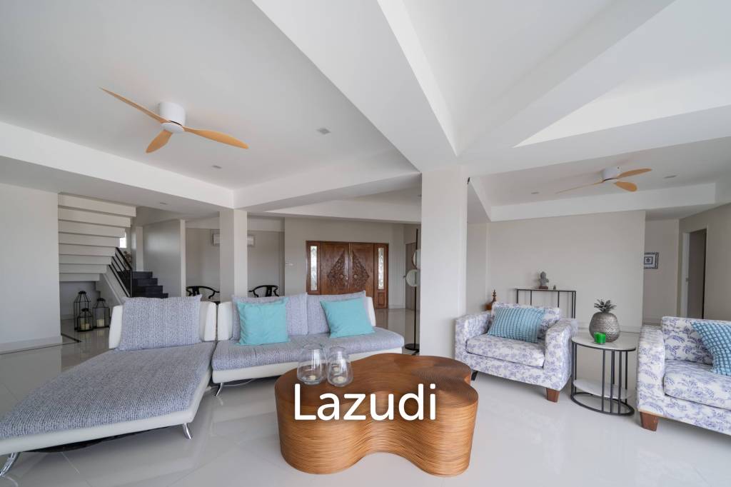 4 Beds 4 Baths 361 SQ.M. Somphong Condotel
