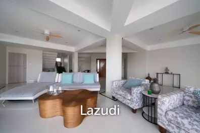 4 Beds 4 Baths 361 SQ.M. Somphong Condotel