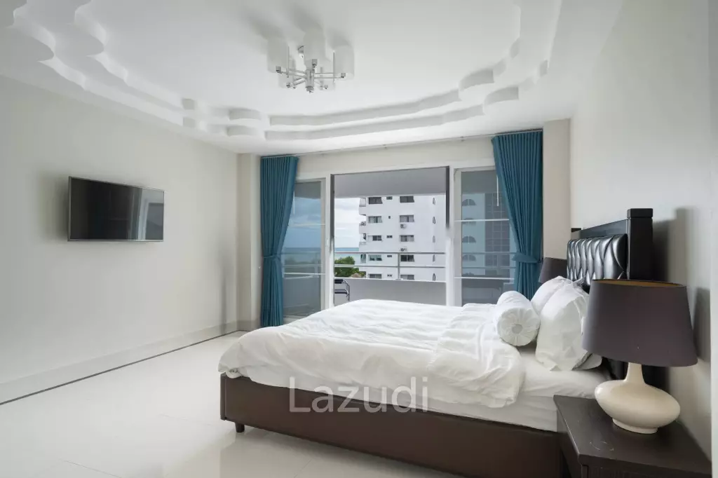4 Beds 4 Baths 361 SQ.M. Somphong Condotel