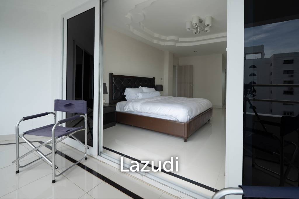 4 Beds 4 Baths 361 SQ.M. Somphong Condotel