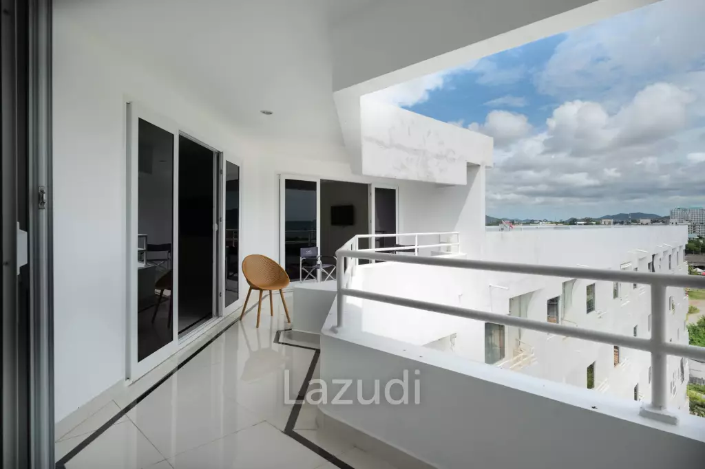 4 Beds 4 Baths 361 SQ.M. Somphong Condotel