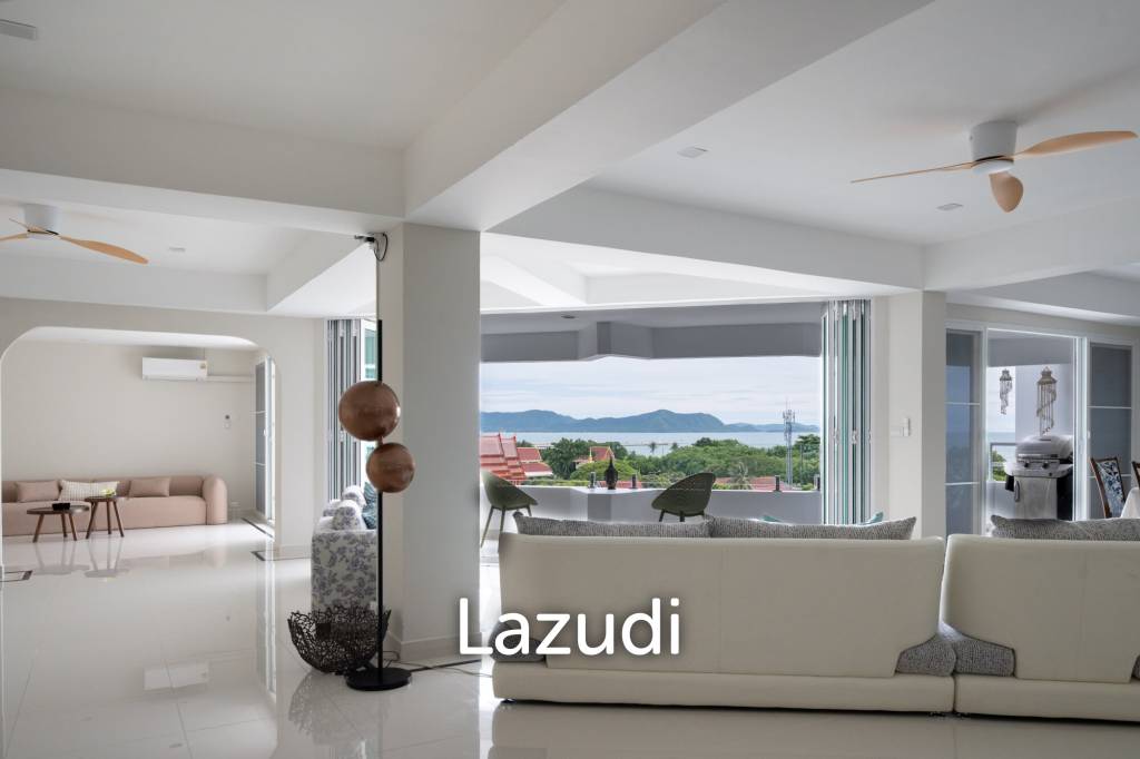 4 Beds 4 Baths 361 SQ.M. Somphong Condotel