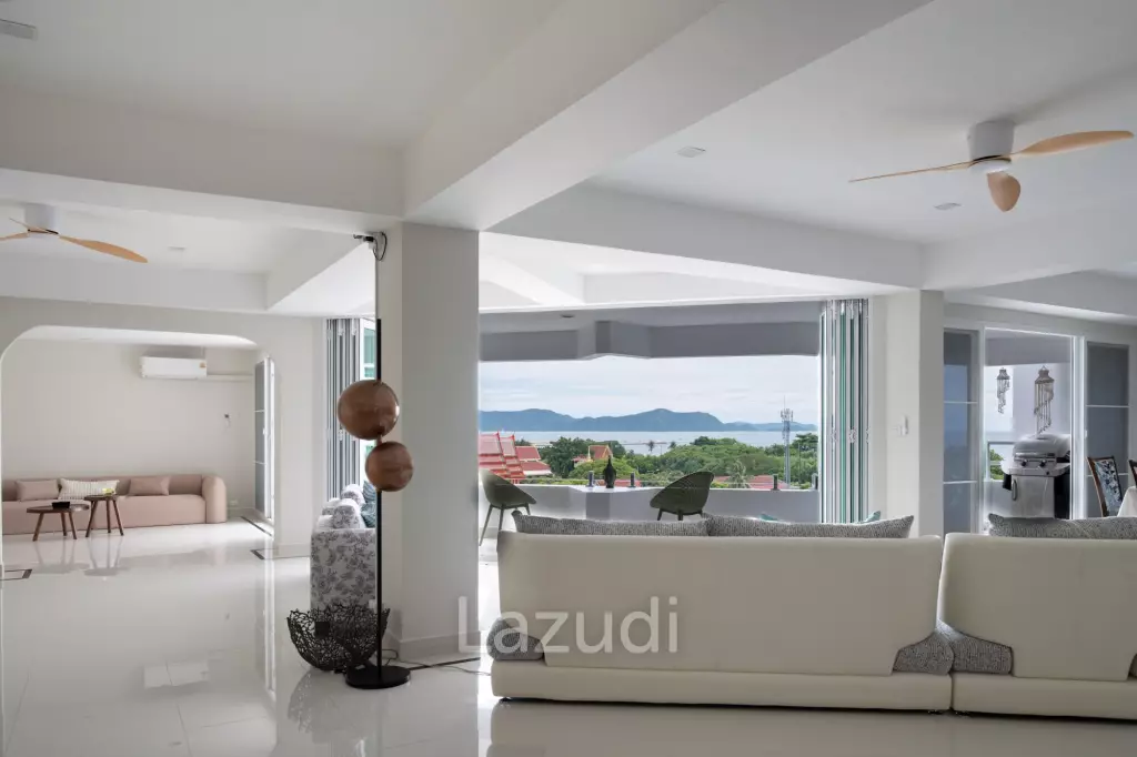 4 Beds 4 Baths 361 SQ.M. Somphong Condotel