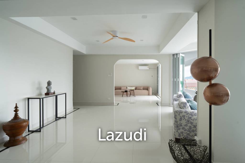 4 Beds 4 Baths 361 SQ.M. Somphong Condotel