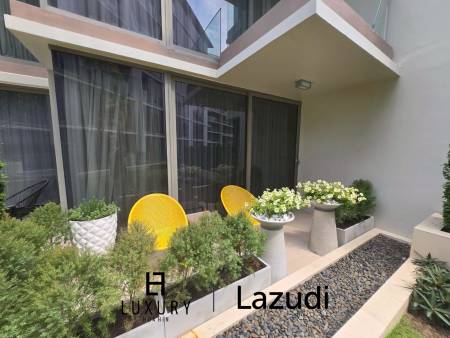 Luxueux appartement d'une chambre à The Pine près de la plage